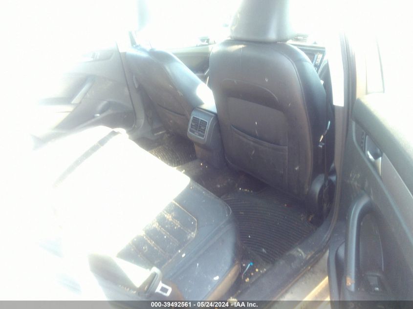 2015 Volkswagen Passat 1.8T Se VIN: 1VWBT7A3XFC027535 Lot: 39492561