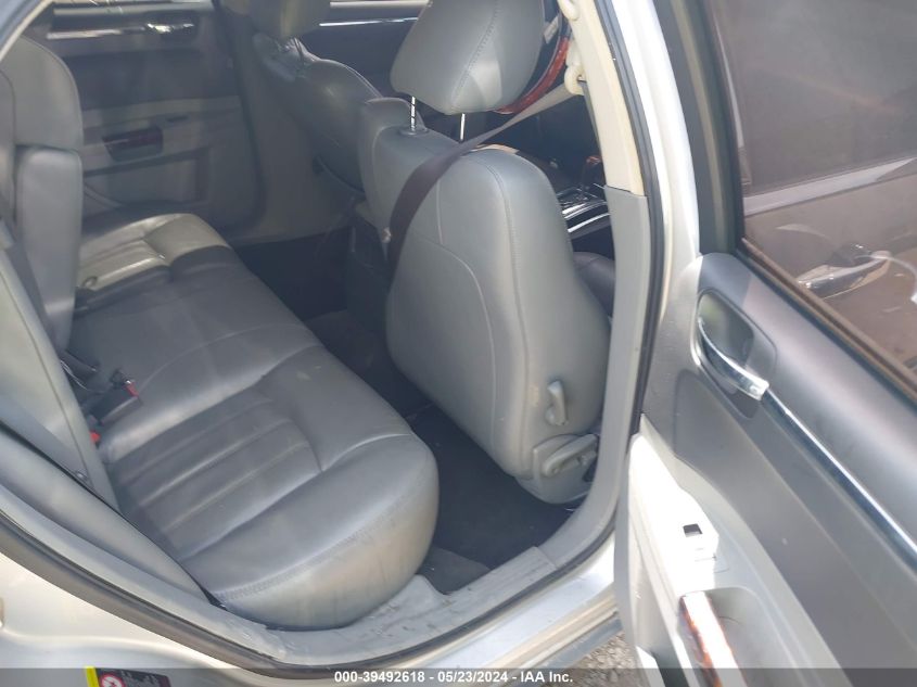 2005 Chrysler 300C VIN: 2C3AA63H75H577377 Lot: 39492618