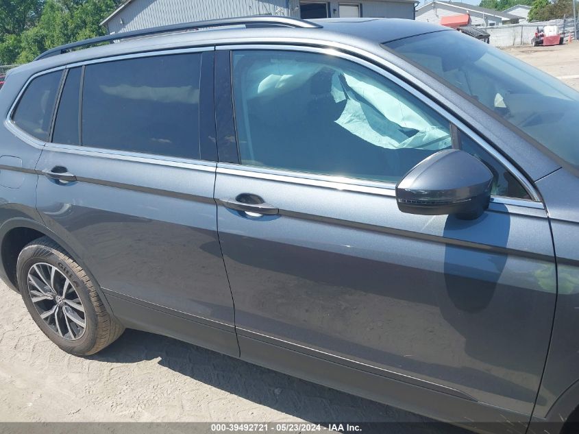 2019 Volkswagen Tiguan 2.0T Se/2.0T Sel/2.0T Sel R-Line/2.0T Sel R-Line Black VIN: 3VV2B7AX1KM032111 Lot: 39492721