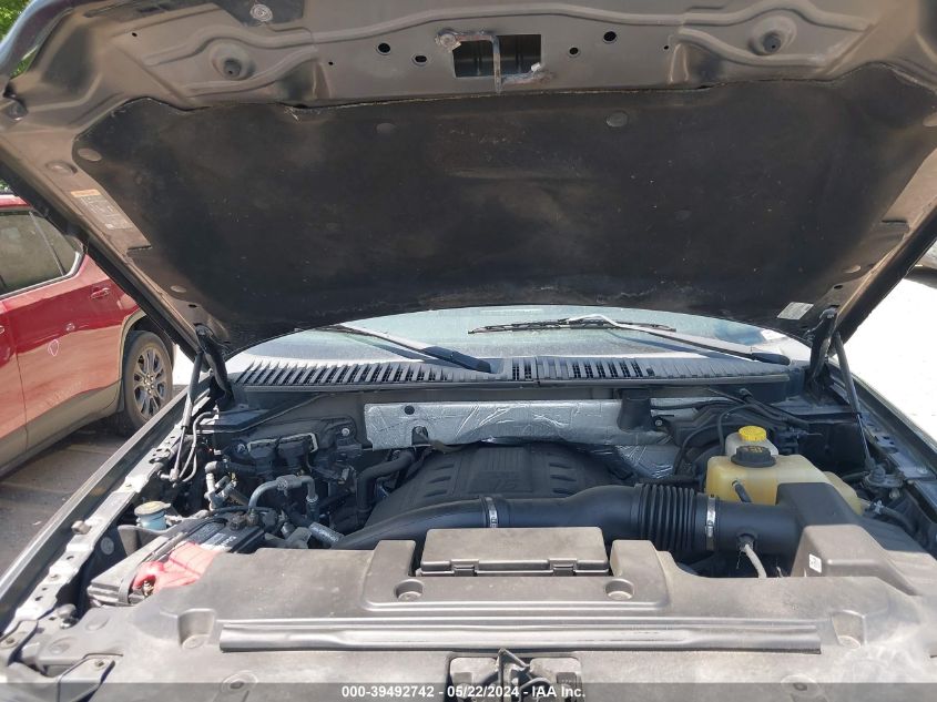 2016 Ford Expedition Xlt VIN: 1FMJU1JT1GEF55104 Lot: 39492742