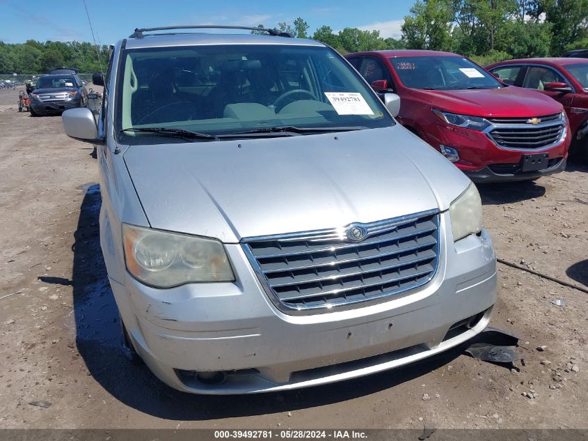 2009 Chrysler Town & Country Touring VIN: 2A8HR541X9R607477 Lot: 39492781