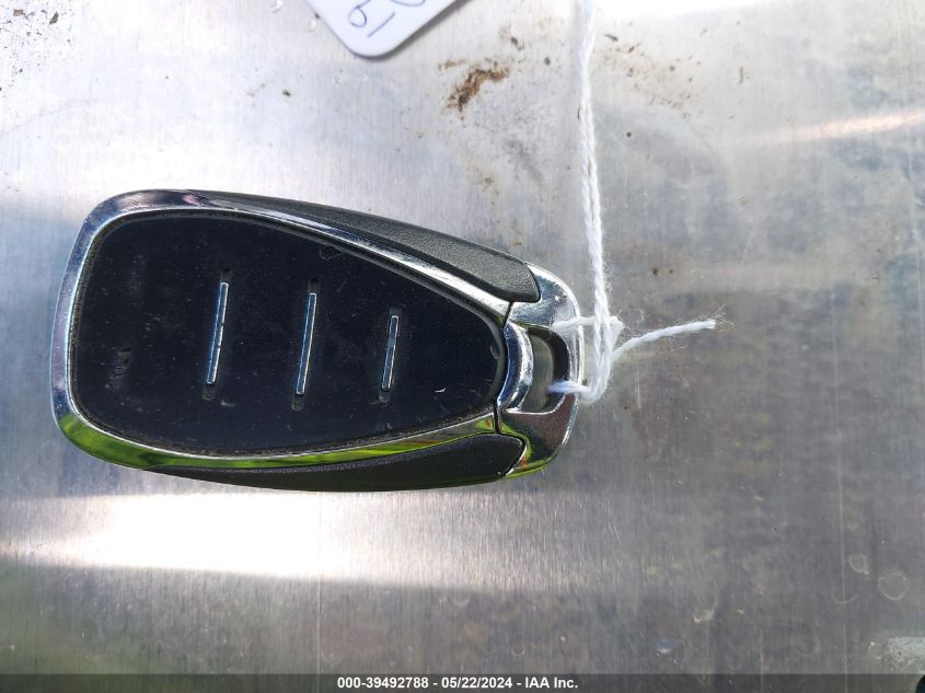 2019 Chevrolet Equinox Lt VIN: 2GNAXUEVXK6197935 Lot: 39492788