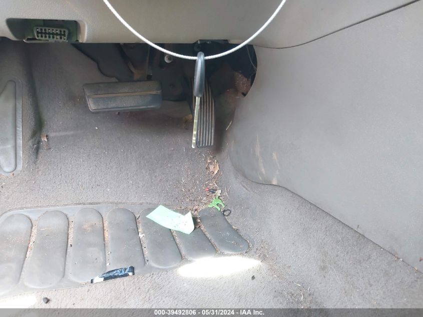 2010 Chevrolet Malibu Ls VIN: 1G1ZB5EB1AF314899 Lot: 39492806