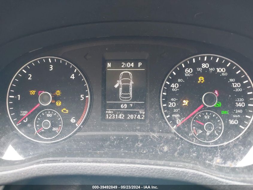 2012 Volkswagen Passat 2.0L Tdi Se VIN: 1VWBN7A34CC093794 Lot: 39492849