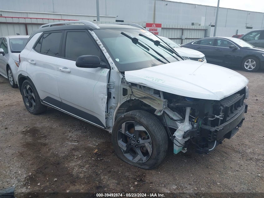 2022 Hyundai Venue Limited VIN: KMHRC8A35NU201040 Lot: 39492874
