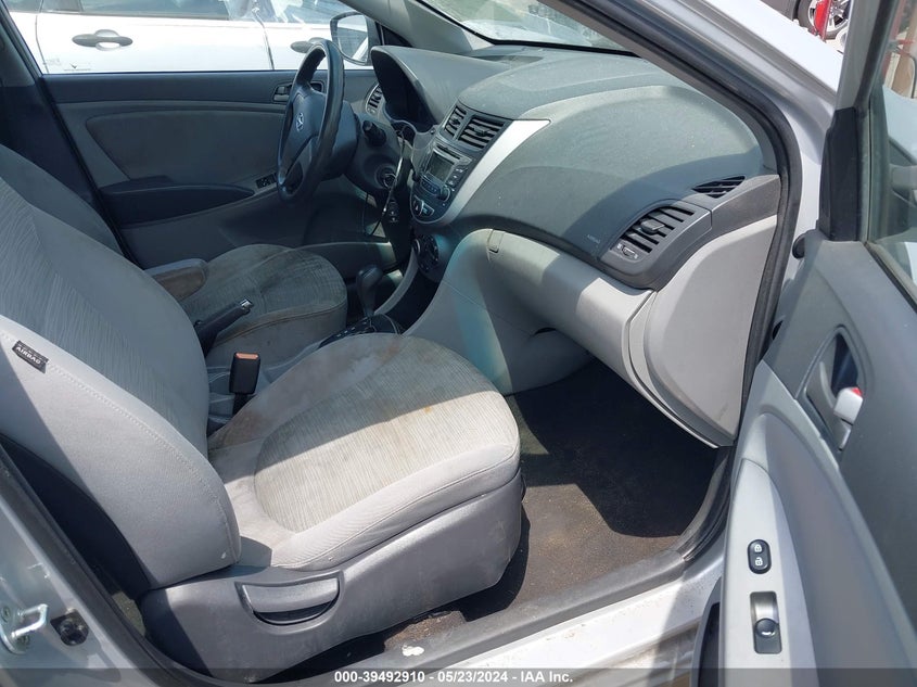 VIN KMHCT4AE0HU188721 2017 HYUNDAI ACCENT SE