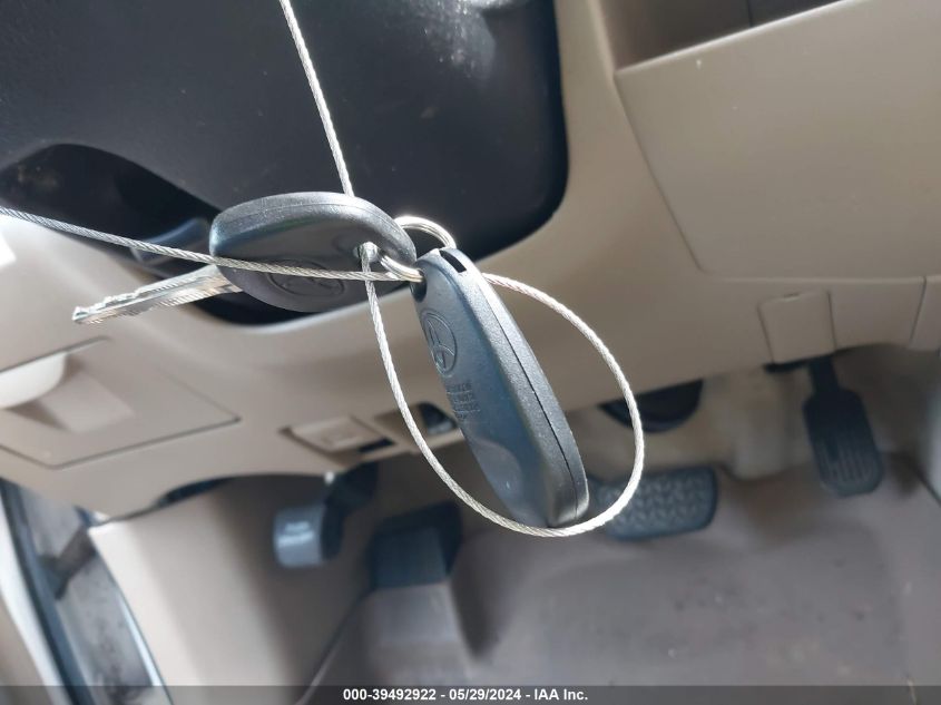 2011 Toyota Tacoma Prerunner V6 VIN: 5TFJU4GN2BX004126 Lot: 39492922