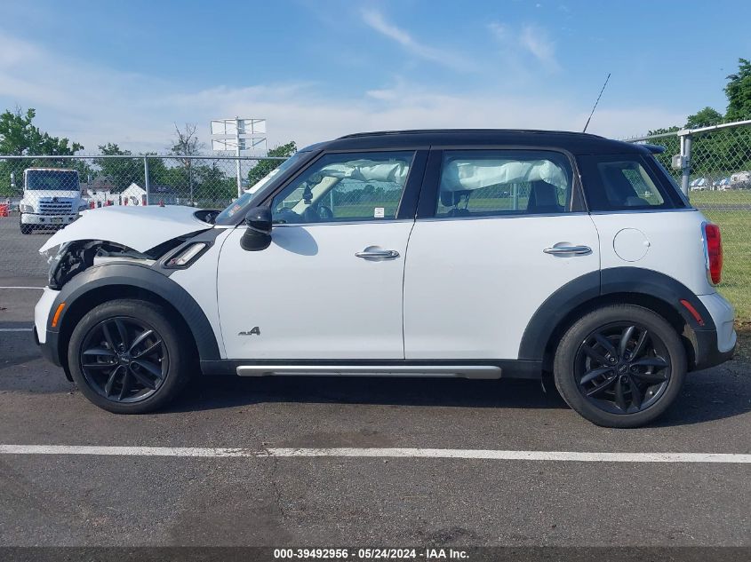 2015 Mini Countryman Cooper S VIN: WMWZC5C54FWP42438 Lot: 39492956