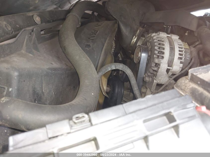 2000 GMC Yukon Slt VIN: 1GKEC13TXYJ159420 Lot: 39492960