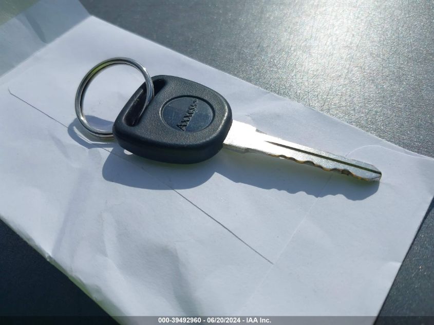 2000 GMC Yukon Slt VIN: 1GKEC13TXYJ159420 Lot: 39492960