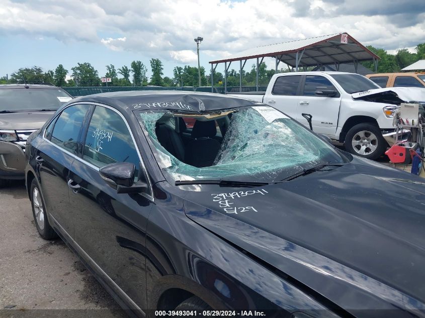 2017 Volkswagen Passat 1.8T S VIN: 1VWAT7A38HC062928 Lot: 39493041