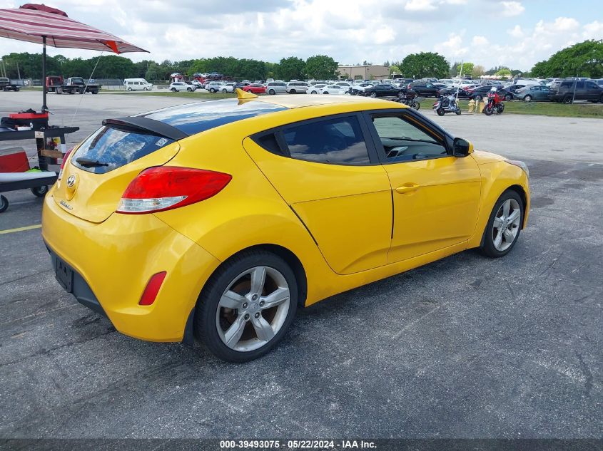 2013 Hyundai Veloster Base W/Black VIN: KMHTC6AD1DU124474 Lot: 39493075