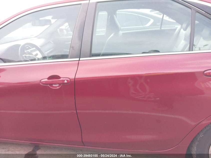 2016 Toyota Camry Xle V6 VIN: 4T1BK1FKXGU574184 Lot: 39493155