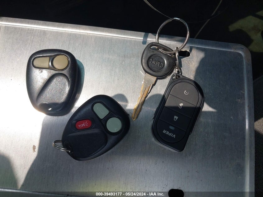 2006 Chevrolet Silverado 1500 Lt1 VIN: 2GCEC13TX61105392 Lot: 39493177