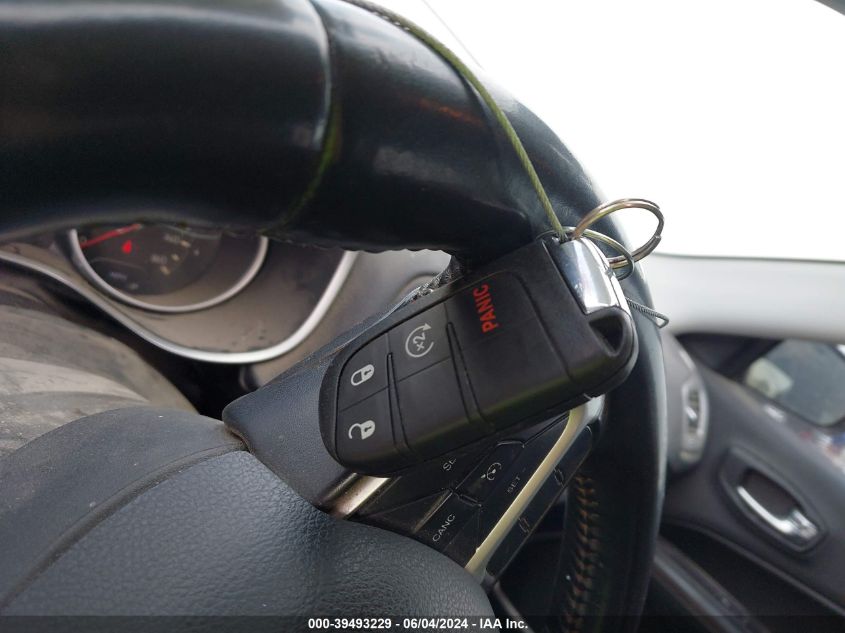 2019 Jeep Compass Latitude Fwd VIN: 3C4NJCBB2KT743431 Lot: 39493229