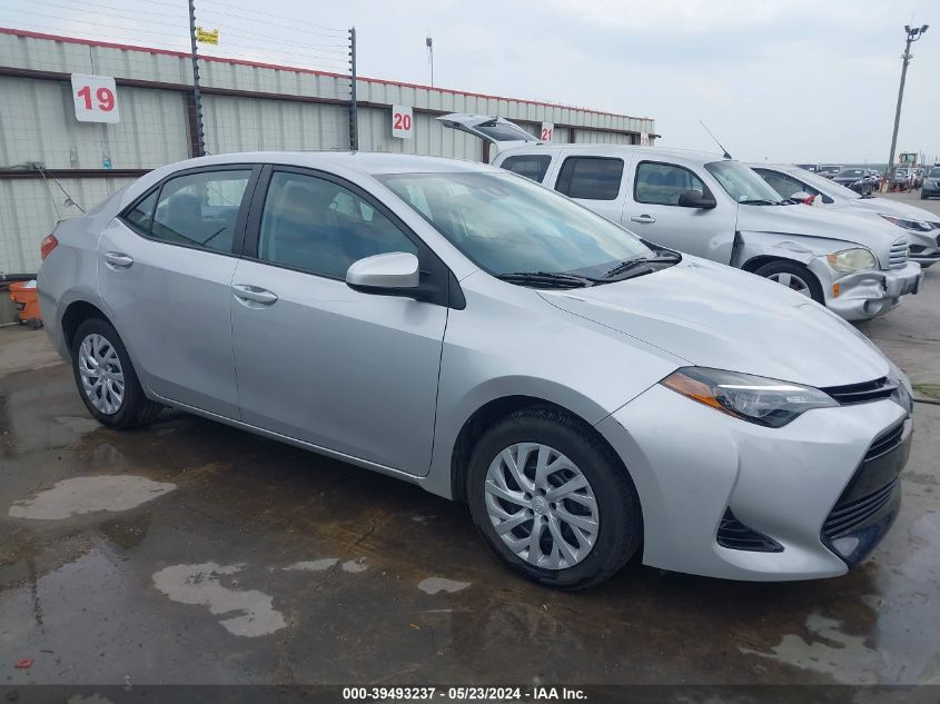 5YFBURHE4JP772302 2018 TOYOTA COROLLA - Image 1