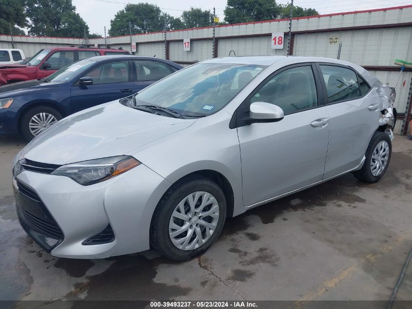 5YFBURHE4JP772302 2018 Toyota Corolla Le