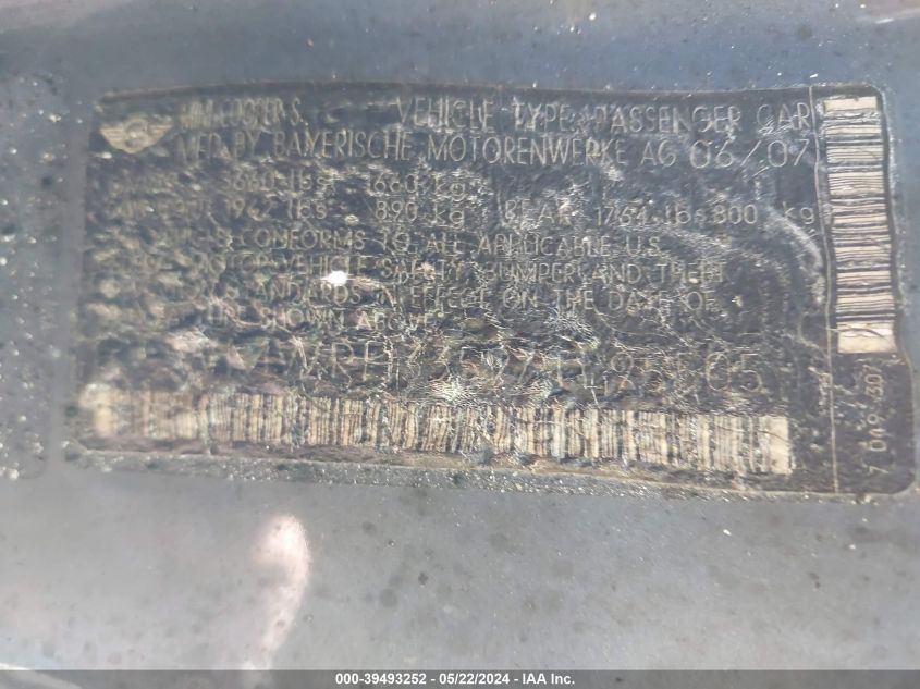 2007 Mini Cooper S VIN: WMWRH33597TL95505 Lot: 39493252