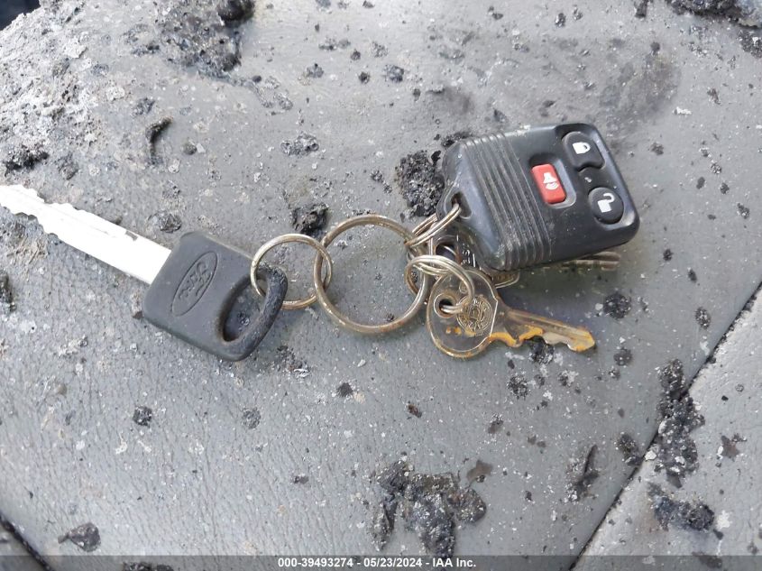 2005 Ford F-250 Lariat/Xl/Xlt VIN: 1FTSW21P15EB70523 Lot: 39493274