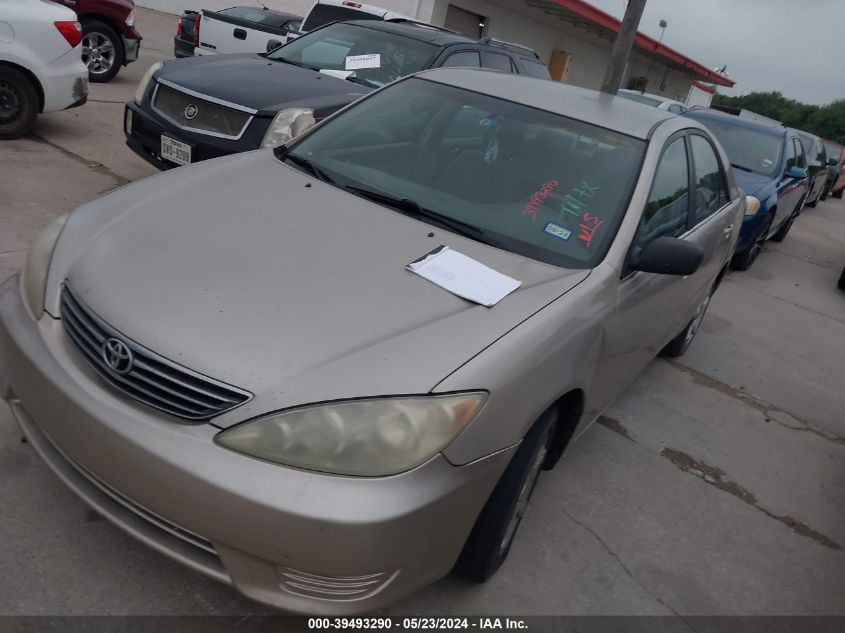 2005 Toyota Camry Le VIN: 4T1BE30K45U555381 Lot: 39493290