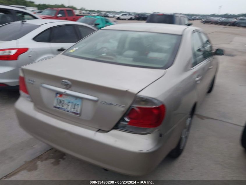 2005 Toyota Camry Le VIN: 4T1BE30K45U555381 Lot: 39493290