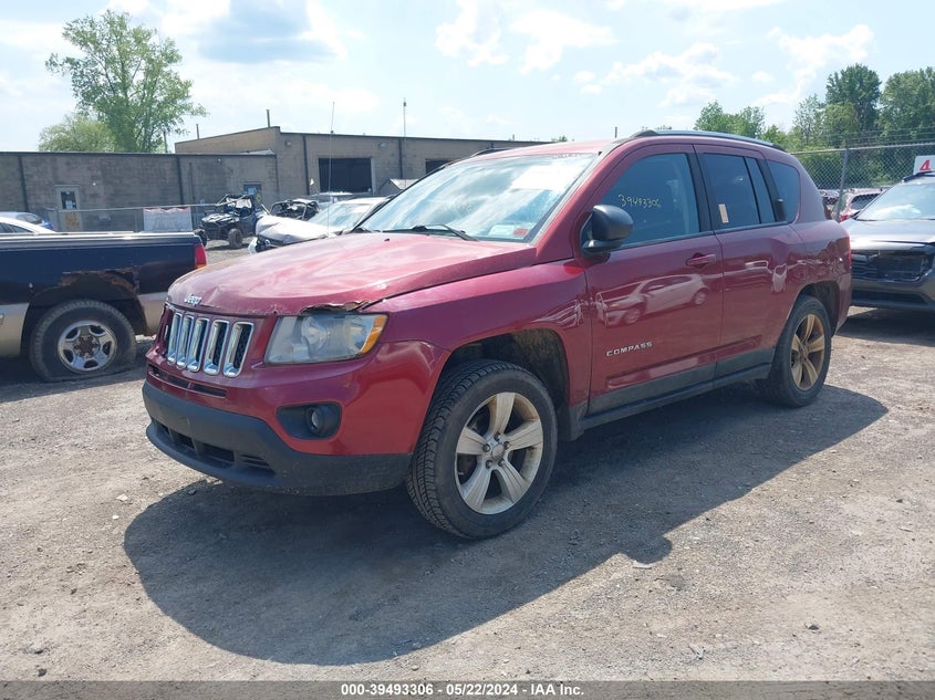 Vin: 1j4nf1fb7bd159090, lot: 39978885, jeep compass 20112