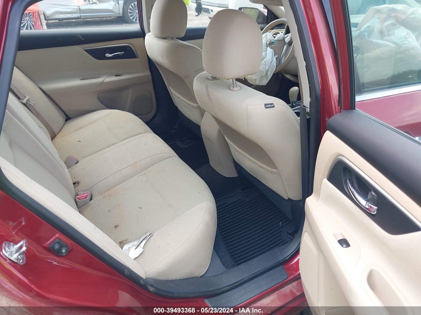 2015 Nissan Altima 2.5 S VIN: 1N4AL3AP7FN306266 Lot: 39493368