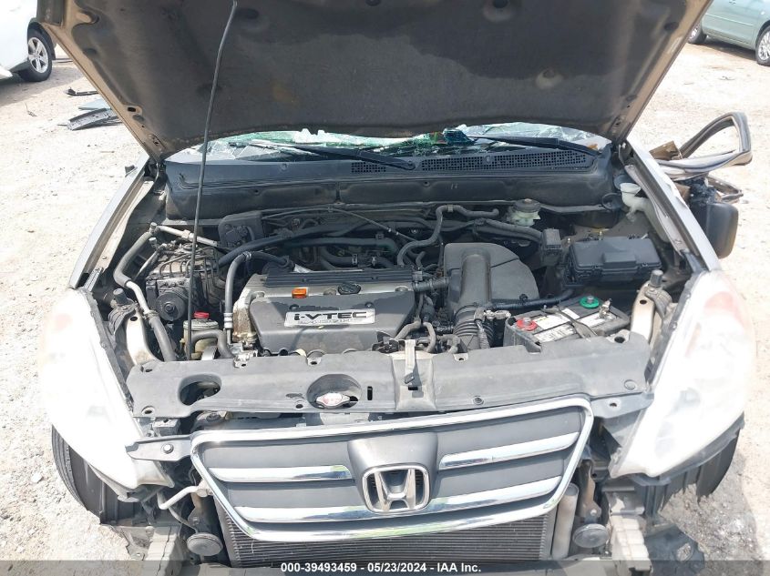 2005 Honda Cr-V Lx VIN: JHLRD68525C013646 Lot: 39493459