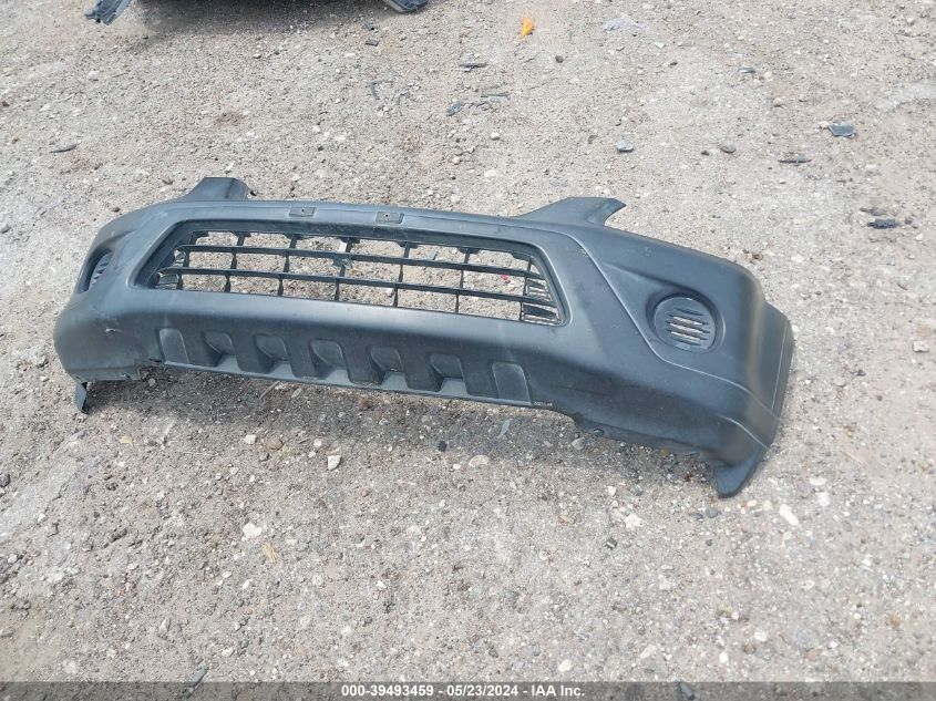 2005 Honda Cr-V Lx VIN: JHLRD68525C013646 Lot: 39493459