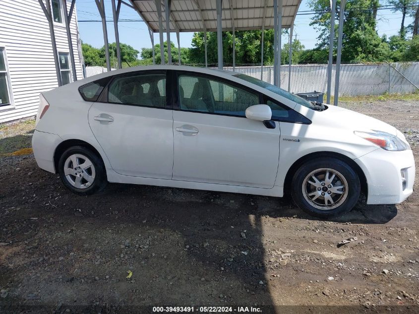 2011 Toyota Prius Two VIN: JTDKN3DU2B1371456 Lot: 39493491