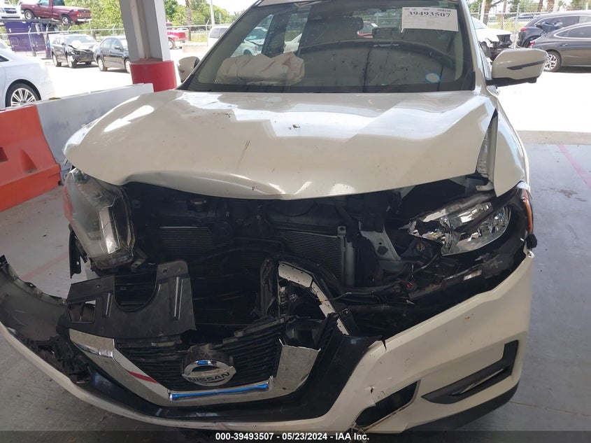 2017 Nissan Rogue Sl VIN: JN8AT2MT8HW143061 Lot: 39493507