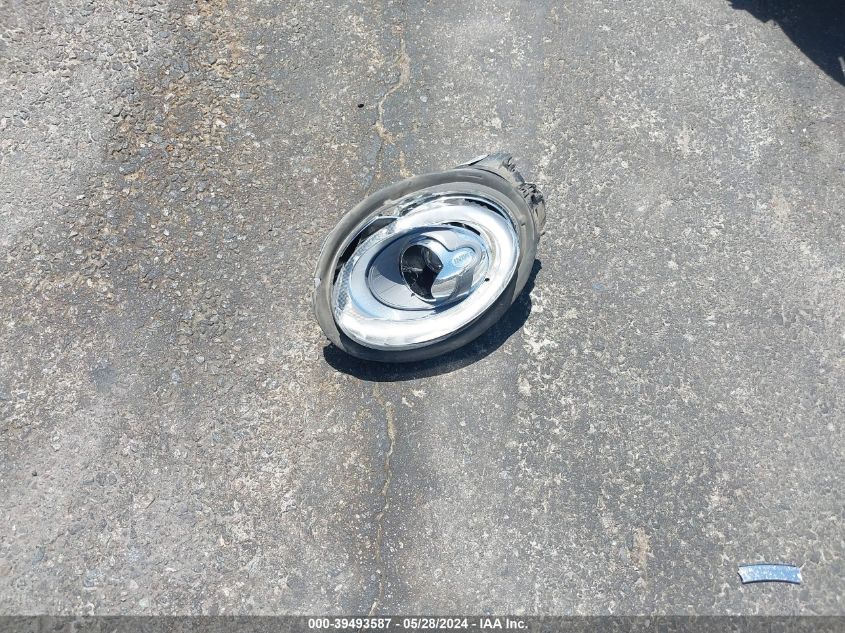 2018 Mini Clubman Cooper S VIN: WMWLN9C54J2E50783 Lot: 39493587