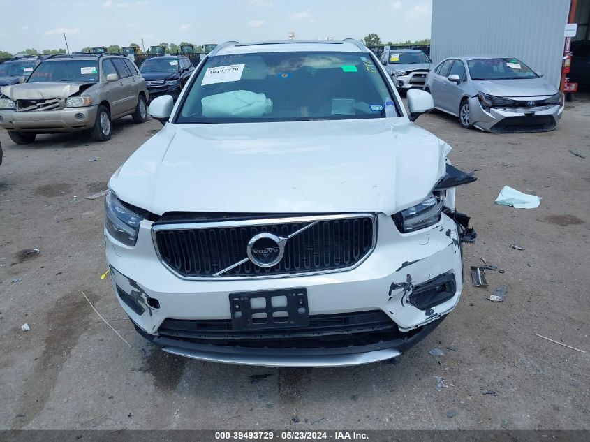 2022 Volvo Xc40 T4 Momentum VIN: YV4AC2HK5N2642672 Lot: 39493729