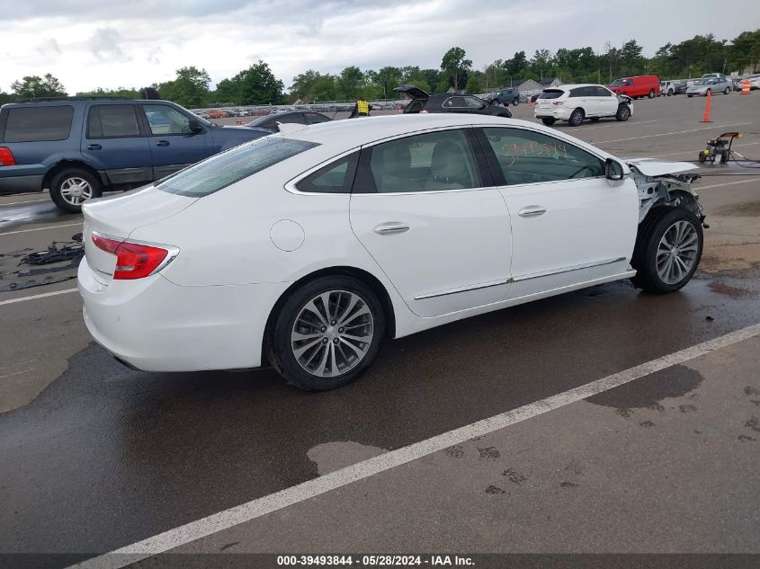 2017 Buick Lacrosse Essence VIN: 1G4ZP5SS1HU193001 Lot: 39493844