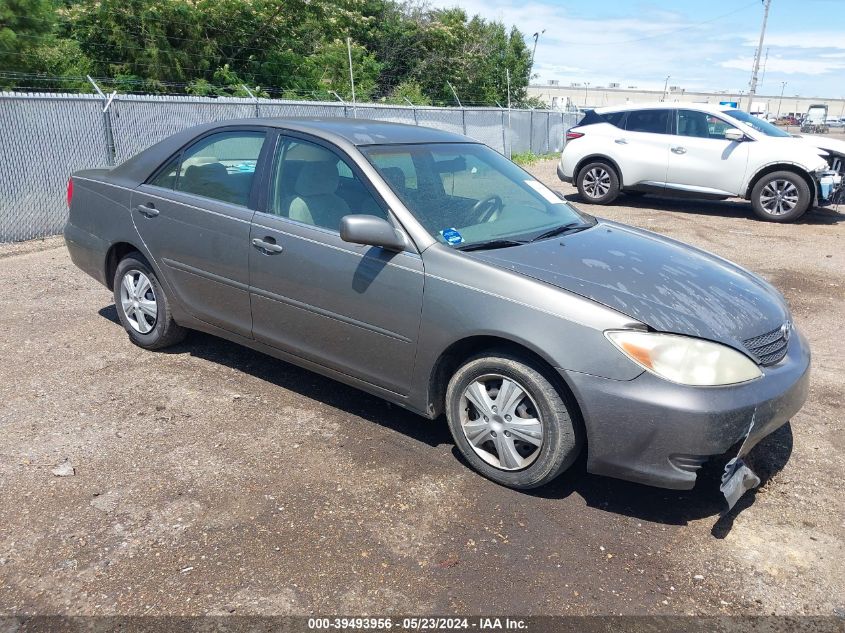 2003 Toyota Camry Le VIN: 4T1BE32K43U718119 Lot: 39493956