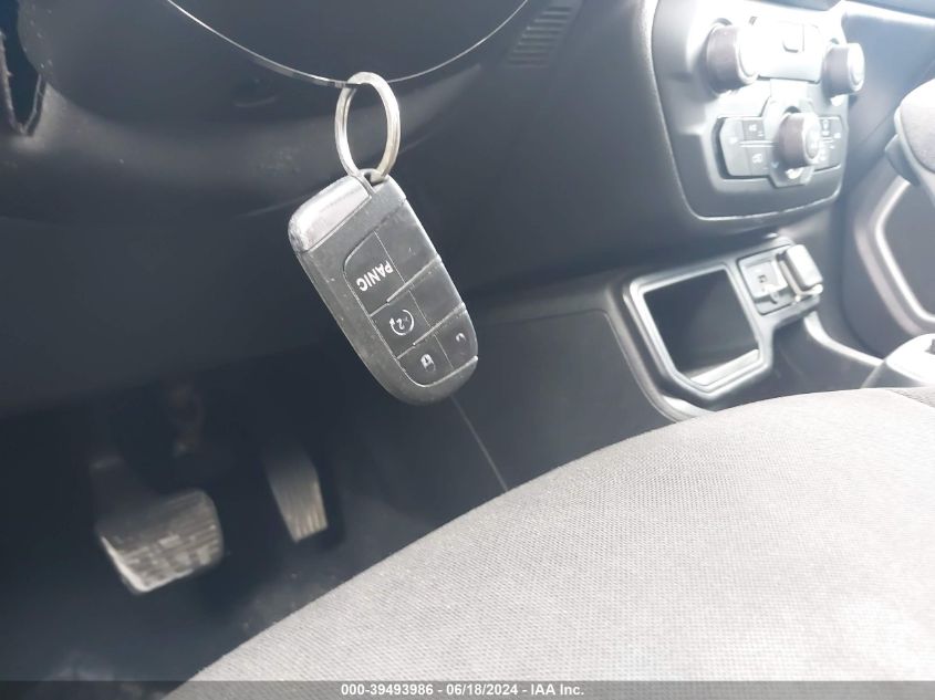 2018 Jeep Renegade Latitude Fwd VIN: ZACCJABB8JPJ62403 Lot: 39493986