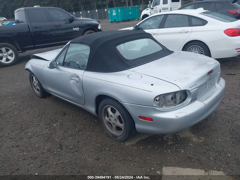 1999 Mazda Mx-5 Miata Leather Pkg/Popular Equipment Pkg/Sports Pkg/Touring Pkg VIN: JM1NB3536X0101025 Lot: 39494191