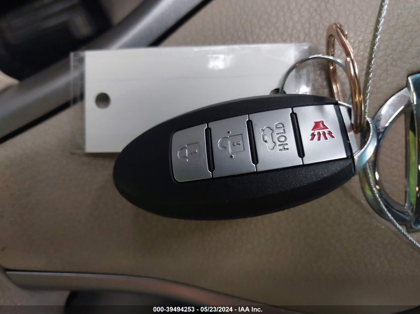 2015 Nissan Altima 2.5 S VIN: 1N4AL3AP9FN892114 Lot: 39494253