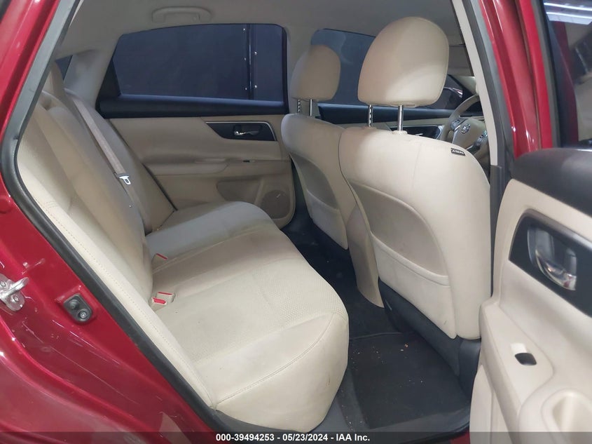 2015 Nissan Altima 2.5 S VIN: 1N4AL3AP9FN892114 Lot: 39494253