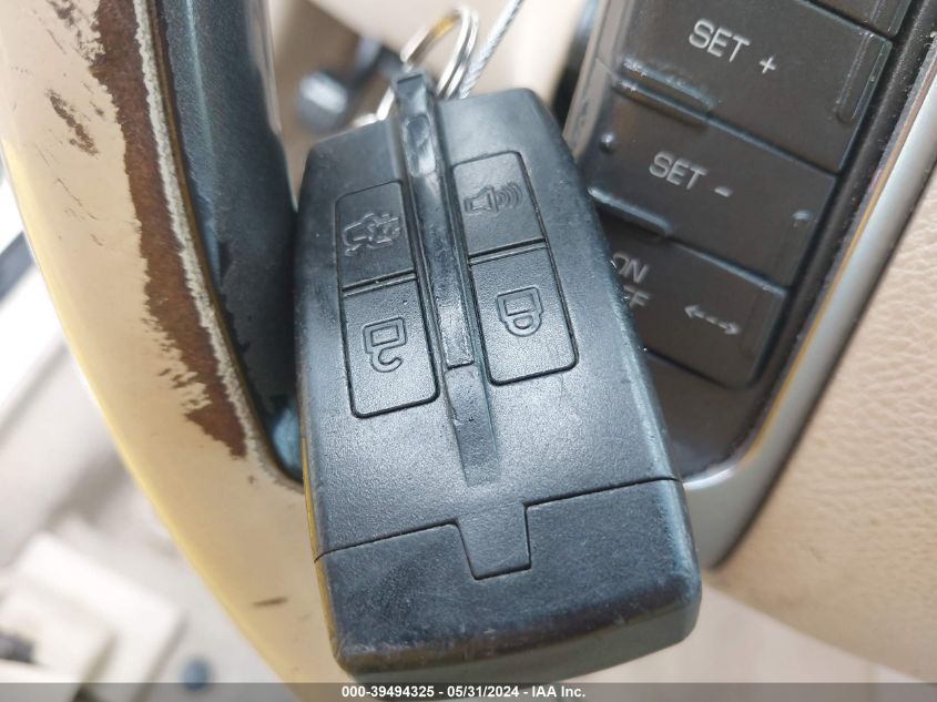 2009 Lincoln Mks VIN: 1LNHM94R19G608890 Lot: 39494325