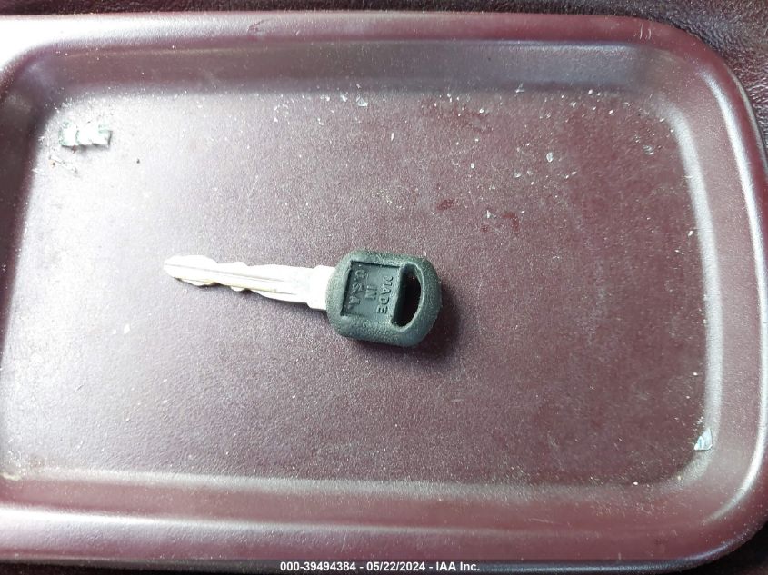 1995 Chevrolet Tahoe K1500 VIN: 3GNEK18K8SG117732 Lot: 39494384