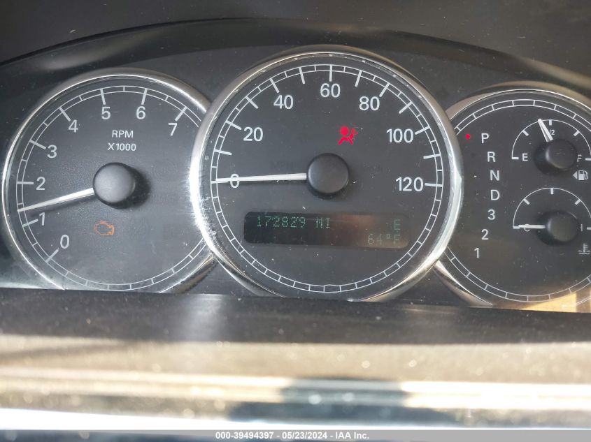 2005 Buick Lacrosse Cxl VIN: 2G4WD562451270988 Lot: 39494397