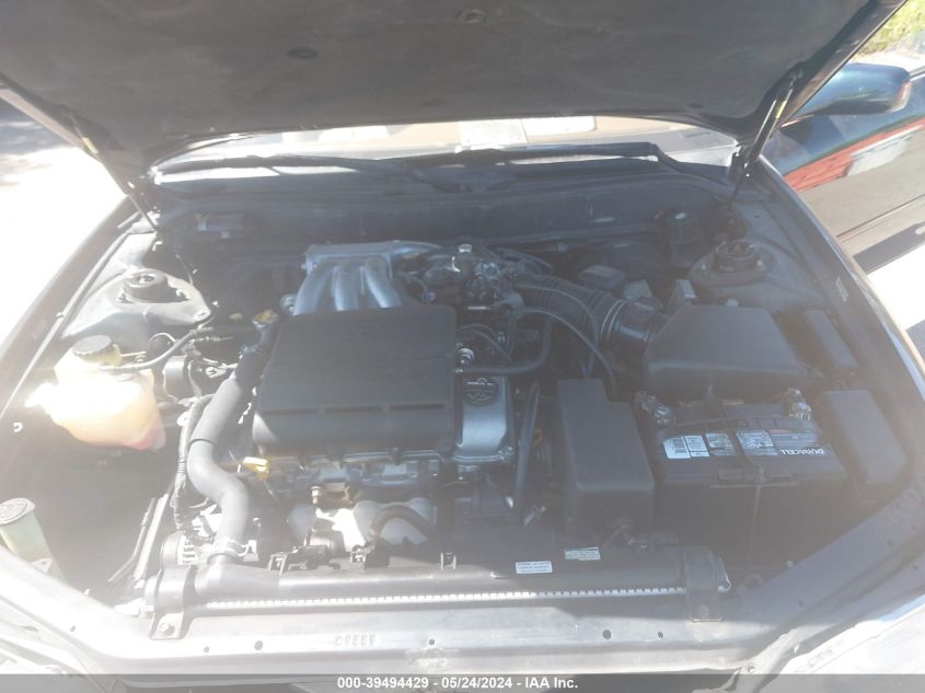 1994 Toyota Camry Le VIN: 4T1GK12C9RU018021 Lot: 39494429