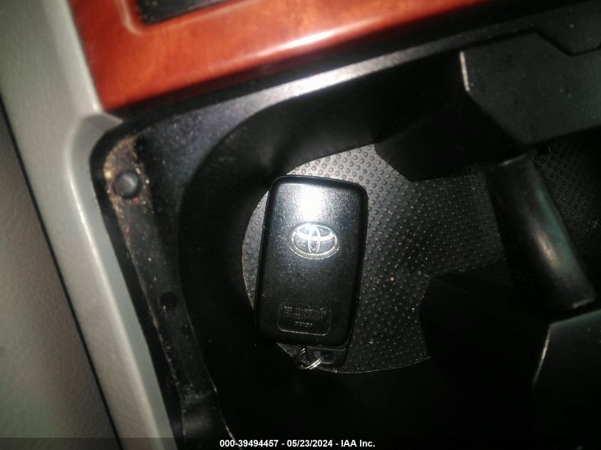 2010 Toyota Highlander Limited V6 VIN: 5TDDK3EH6AS005214 Lot: 39494457