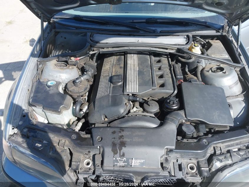 2005 BMW 330I VIN: WBAEV53475KM39725 Lot: 39494458