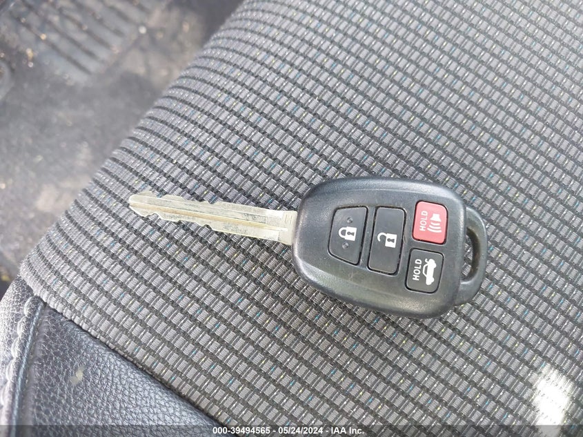 2015 TOYOTA COROLLA L/LE/LE PLS/PRM/S/S PLS - 2T1BURHE2FC330402