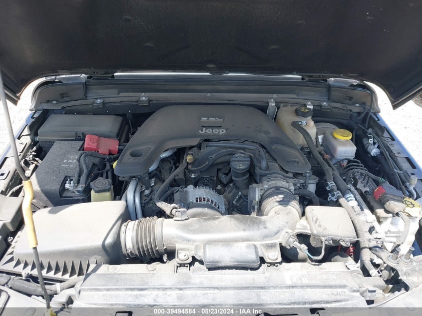 2018 Jeep Wrangler Unlimited Sahara 4X4 VIN: 1C4HJXEG4JW165711 Lot: 39494584