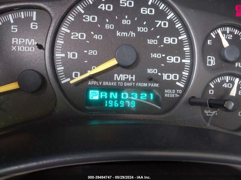 2000 Chevrolet Tahoe All New Lt VIN: 1GNEC13T1YJ159003 Lot: 39494747