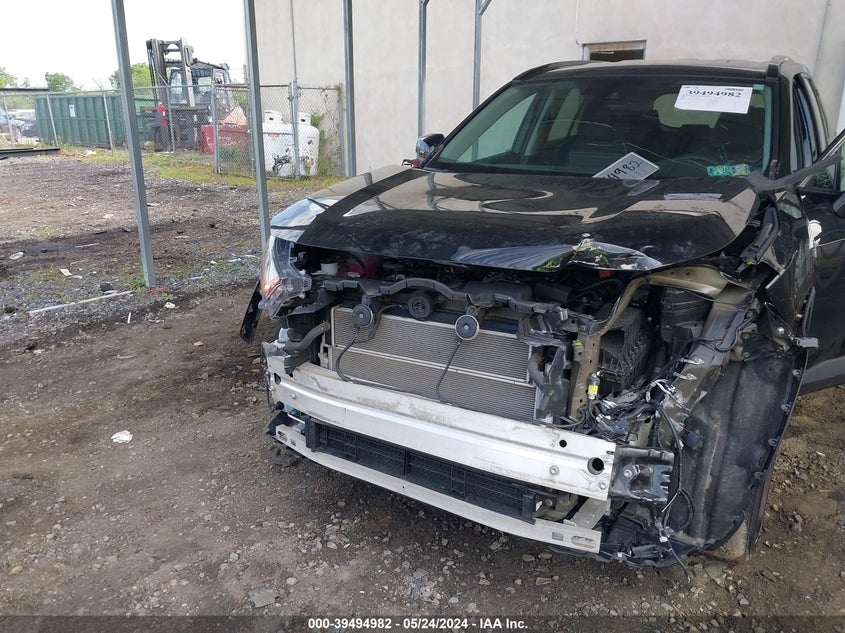 2020 TOYOTA RAV4 XLE HYBRID - 2T3RWRFV0LW074600