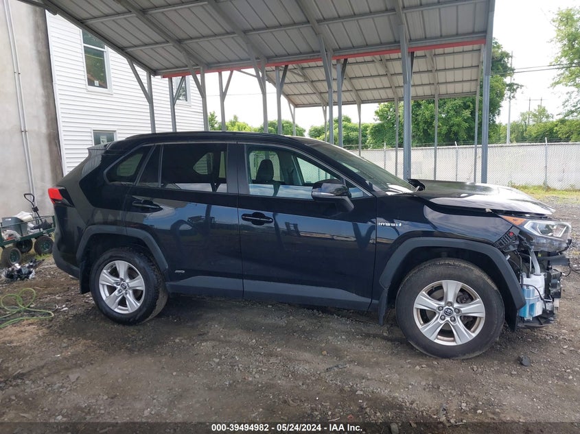 2020 TOYOTA RAV4 XLE HYBRID - 2T3RWRFV0LW074600